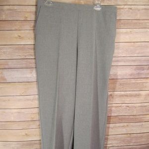 NWT Alfred Dunner Dress Pants, Size 14PS